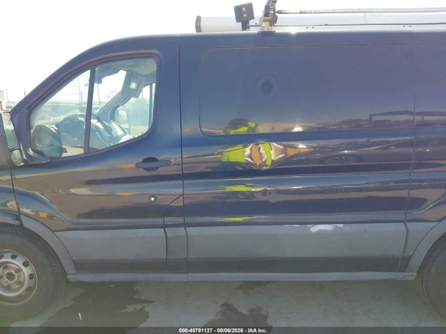 45791127 :رقم المزاد ، 1FTYE1YM5GKB56700 vin ، 2016 Ford Transit-150 مزاد بيع