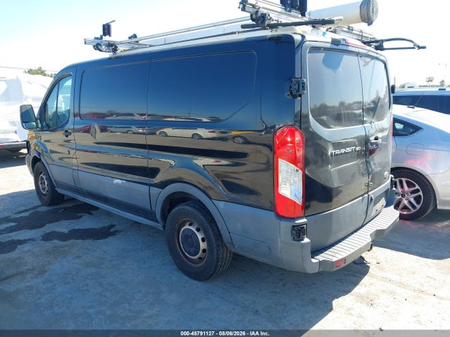 45791127 :رقم المزاد ، 1FTYE1YM5GKB56700 vin ، 2016 Ford Transit-150 مزاد بيع