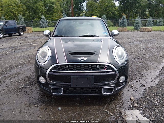 Продаж на аукціоні авто 2017 Mini Hardtop Cooper S, vin: WMWXP7C56H3B94151, номер лоту: 45791129