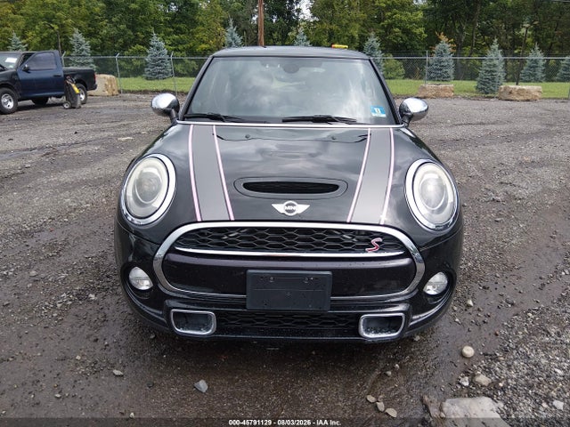 Продаж на аукціоні авто 2017 Mini Hardtop Cooper S, vin: WMWXP7C56H3B94151, номер лоту: 45791129