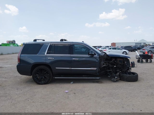 45791147 :رقم المزاد ، 1GYS4CKJ2KR172639 vin ، 2019 Cadillac Escalade Premium Luxury مزاد بيع