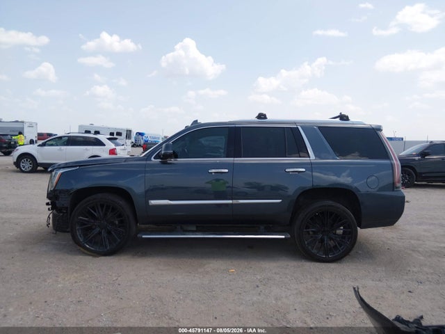 45791147 :رقم المزاد ، 1GYS4CKJ2KR172639 vin ، 2019 Cadillac Escalade Premium Luxury مزاد بيع