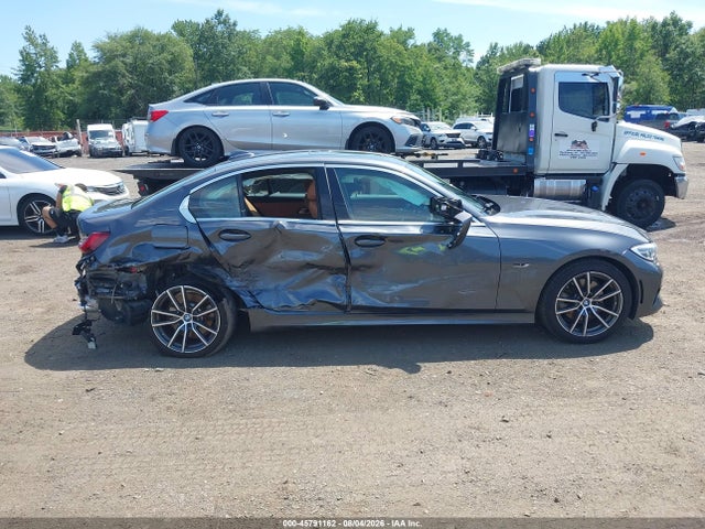 2022 Bmw 330e Xdrive მანქანა იყიდება აუქციონზე, vin: 3MW5P9J02N8C23624, აუქციონის ნომერი: 45791162