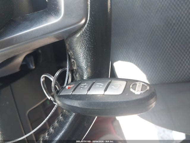 JN1BJ1CP2KW228086 Nissan Rogue Sport Sv