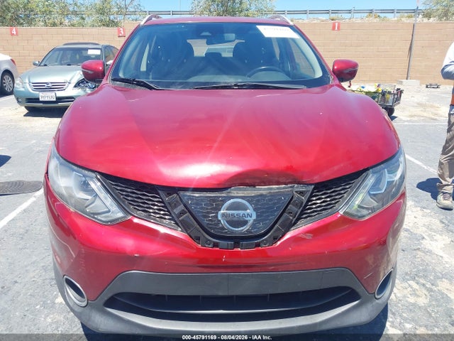JN1BJ1CP2KW228086 Nissan Rogue Sport Sv