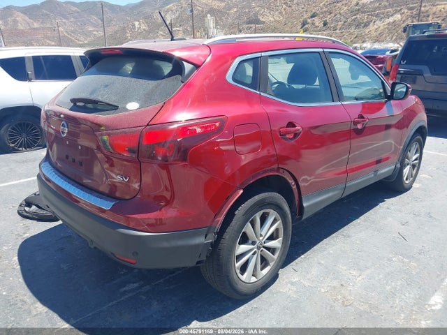 JN1BJ1CP2KW228086 Nissan Rogue Sport Sv