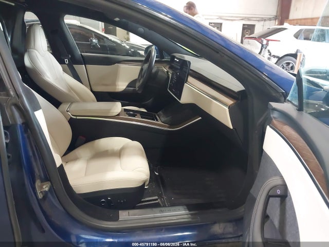 45791190 :رقم المزاد ، 5YJSA1E51MF428280 vin ، 2021 Tesla Model S Long Range Dual Motor All-wheel Drive مزاد بيع