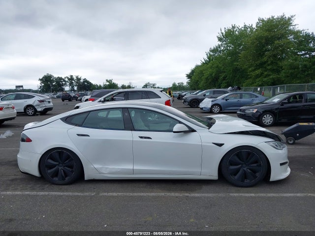 Продажа на аукционе авто 2021 Tesla Model S Long Range Dual Motor All-wheel Drive, vin: 5YJSA1E52MF428532, номер лота: 45791223