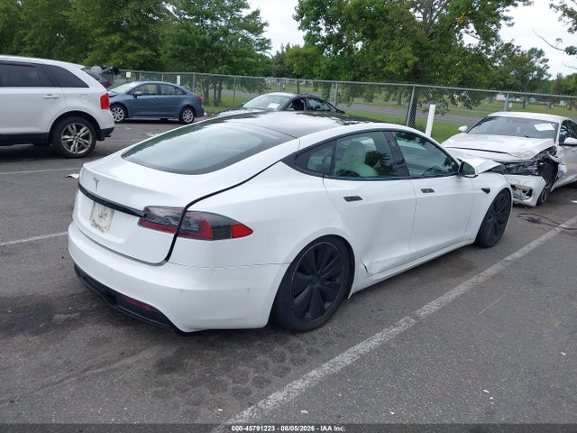 Продажа на аукционе авто 2021 Tesla Model S Long Range Dual Motor All-wheel Drive, vin: 5YJSA1E52MF428532, номер лота: 45791223