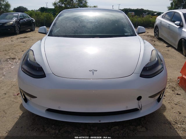 Tesla Model 3 Standard Range Plus Rear-wheel Drive 2021 5YJ3E1EA4MF099001 Image 13