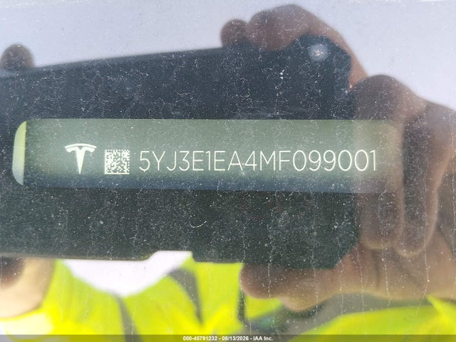 Tesla Model 3 Standard Range Plus Rear-wheel Drive 2021 5YJ3E1EA4MF099001 Image 9