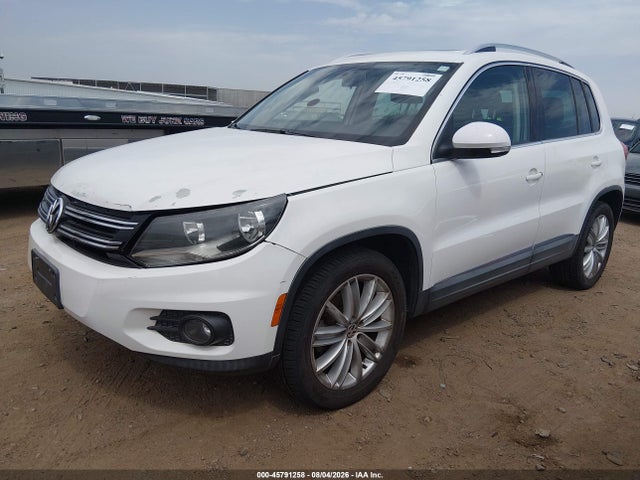 2013 Volkswagen Tiguan Se მანქანა იყიდება აუქციონზე, vin: WVGAV7AX6DW551011, აუქციონის ნომერი: 45791258