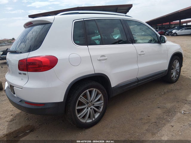 2013 Volkswagen Tiguan Se მანქანა იყიდება აუქციონზე, vin: WVGAV7AX6DW551011, აუქციონის ნომერი: 45791258