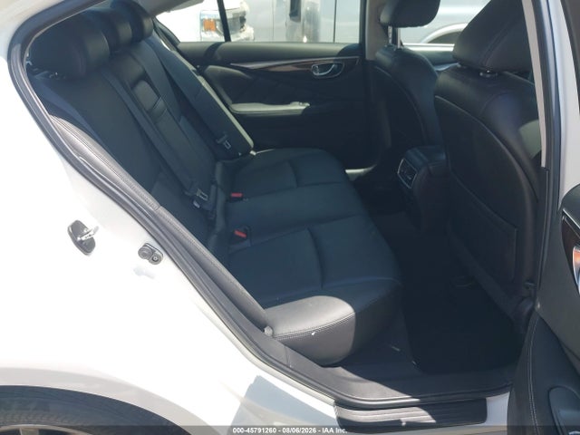 45791260 :رقم المزاد ، JN1EV7AP4JM357982 vin ، 2018 Infiniti Q50 3.0t Luxe مزاد بيع