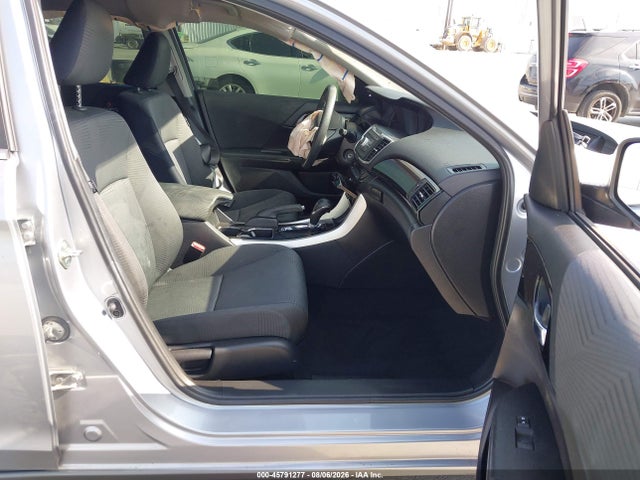 1HGCR2F36HA003119 Honda ACCORD LX
