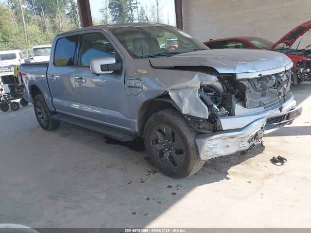 Продаж на аукціоні авто 2022 Ford F-150 Lightning Lariat, vin: 1FTVW1EL7NWG16733, номер лоту: 45791308