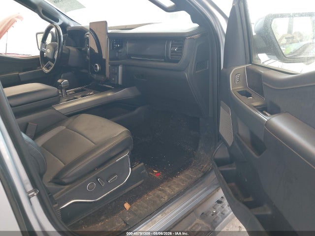 Продаж на аукціоні авто 2022 Ford F-150 Lightning Lariat, vin: 1FTVW1EL7NWG16733, номер лоту: 45791308