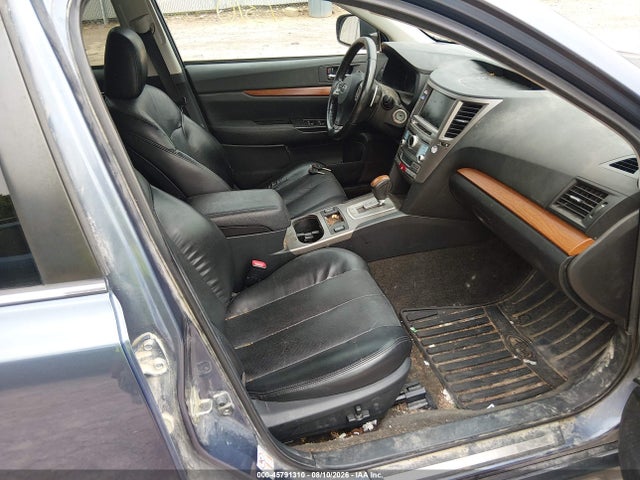 45791310 :رقم المزاد ، 4S4BRCLCXD3242381 vin ، 2013 Subaru Outback 2.5i Limited مزاد بيع