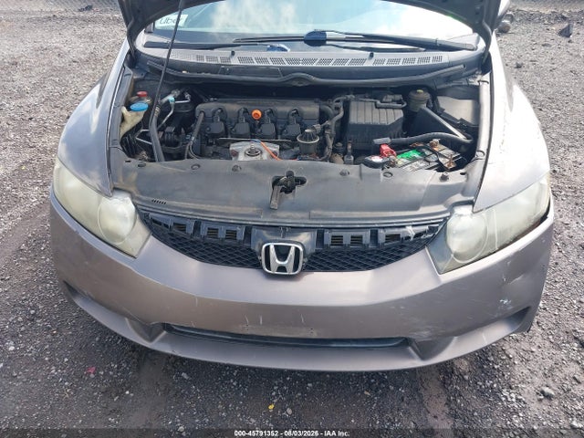 Auction sale of the 2009 Honda Civic Ex, vin: 2HGFA168X9H512028, lot number: 45791352