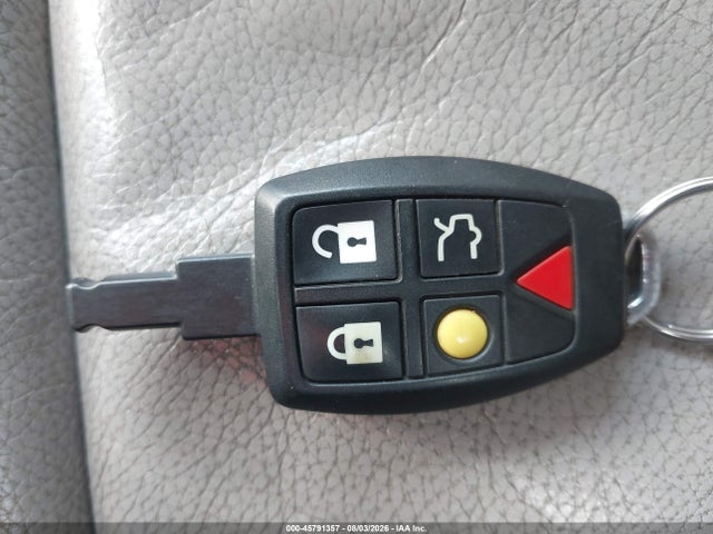 45791357 :رقم المزاد ، YV1MS382942008878 vin ، 2004 Volvo S40 2.4i مزاد بيع