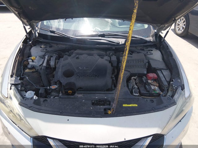 45791373 :رقم المزاد ، 1N4AA6AP3HC426975 vin ، 2017 Nissan Maxima 3.5 Sv مزاد بيع