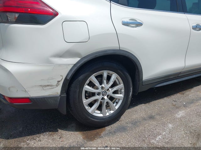 Aukcja sprzedaży 2017 Nissan Rogue Sv, vin: KNMAT2MT1HP528077, numer aukcji: 45791386