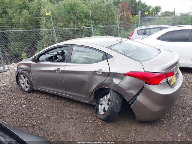 Продажа на аукционе авто 2011 Hyundai Elantra Gls, vin: 5NPDH4AEXBH008978, номер лота: 45791389
