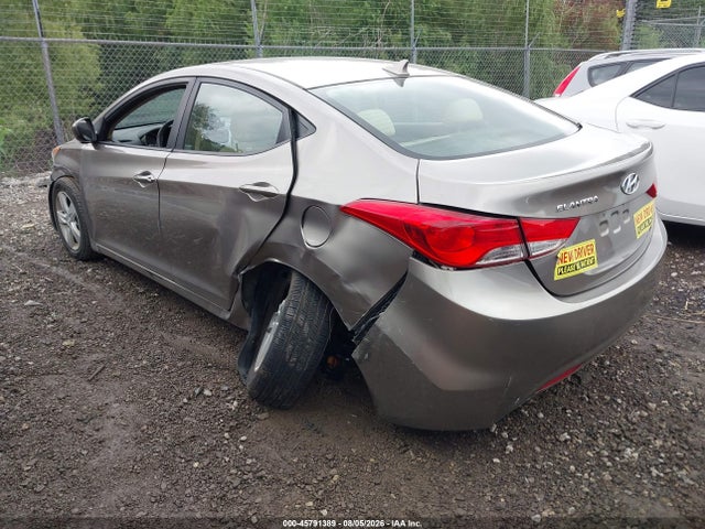 Продажа на аукционе авто 2011 Hyundai Elantra Gls, vin: 5NPDH4AEXBH008978, номер лота: 45791389