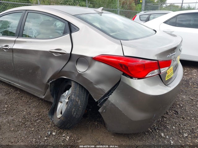 Продажа на аукционе авто 2011 Hyundai Elantra Gls, vin: 5NPDH4AEXBH008978, номер лота: 45791389