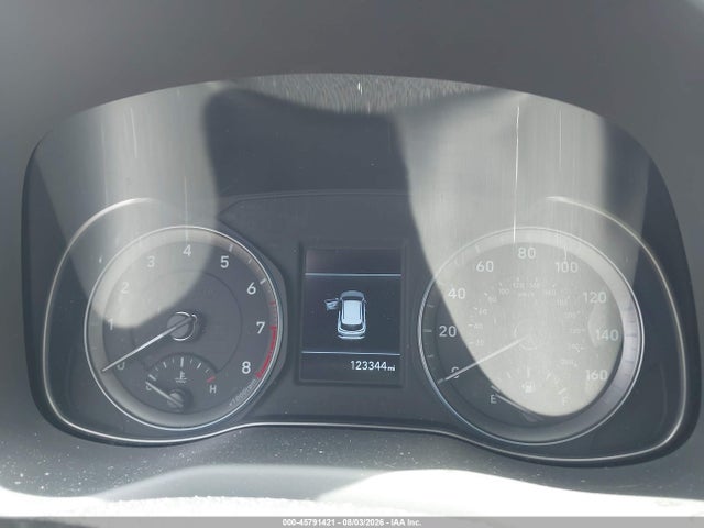 2018 Hyundai Kona Limited მანქანა იყიდება აუქციონზე, vin: KM8K33A54JU080579, აუქციონის ნომერი: 45791421