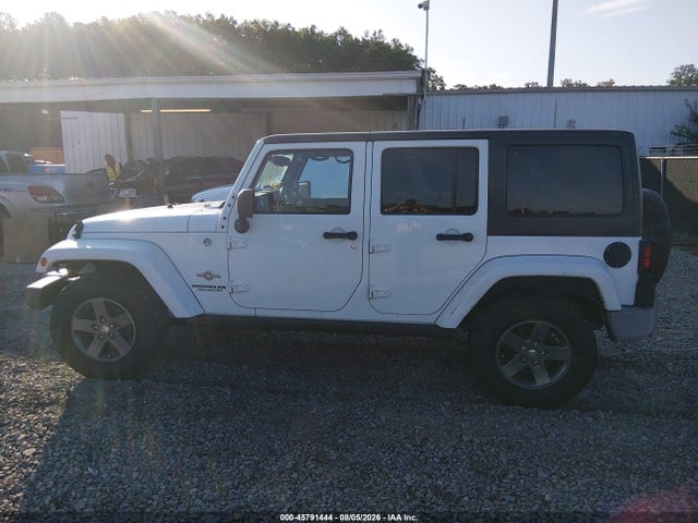 2015 Jeep Wrangler Unlimited Freedom Edition მანქანა იყიდება აუქციონზე, vin: 1C4HJWDG1FL560935, აუქციონის ნომერი: 45791444