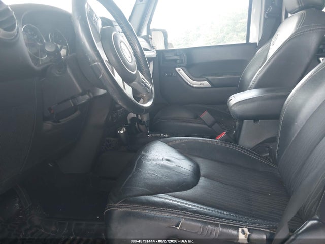 2015 Jeep Wrangler Unlimited Freedom Edition მანქანა იყიდება აუქციონზე, vin: 1C4HJWDG1FL560935, აუქციონის ნომერი: 45791444