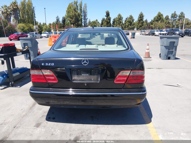 Продаж на аукціоні авто 2002 Mercedes-benz E 320 Special Edition, vin: WDBJF65J92B492220, номер лоту: 45791465