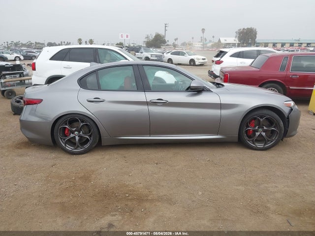 ZARFAMBN2K7605600 Alfa Romeo Giulia Ti Sport Rwd