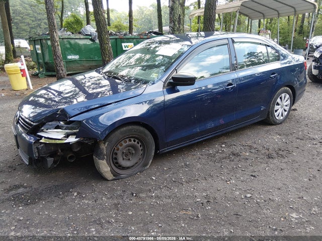2014 Volkswagen Jetta 2.0l S მანქანა იყიდება აუქციონზე, vin: 3VW2K7AJ3EM382948, აუქციონის ნომერი: 45791566