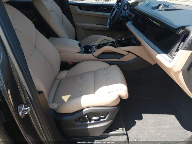 45791595 :رقم المزاد ، WP1AN2AY9SDA22093 vin ، 2025 Porsche Cayenne E-hybrid S مزاد بيع