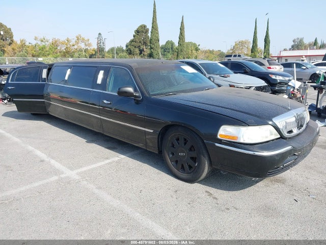 Продаж на аукціоні авто 2006 Lincoln Town Car Executive, vin: 1L1FM88W76Y621314, номер лоту: 45791602