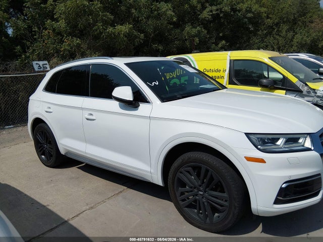 45791632 :رقم المزاد ، WA1CNAFY4J2217830 vin ، 2018 Audi Q5 2.0t Premium/2.0t Tech Premium مزاد بيع