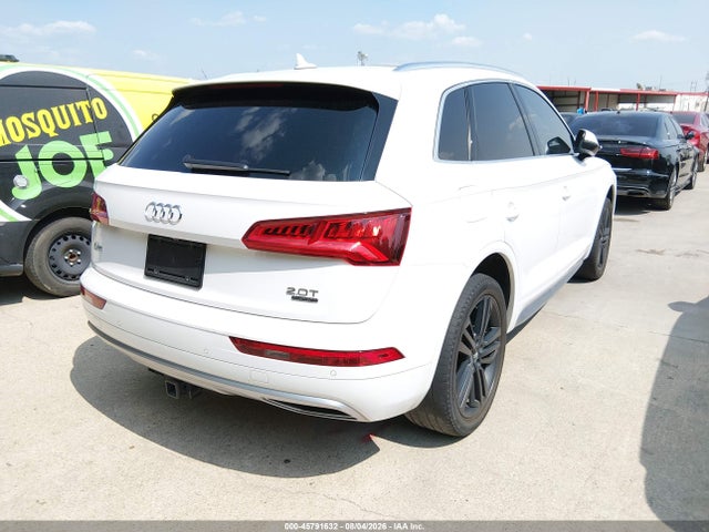45791632 :رقم المزاد ، WA1CNAFY4J2217830 vin ، 2018 Audi Q5 2.0t Premium/2.0t Tech Premium مزاد بيع