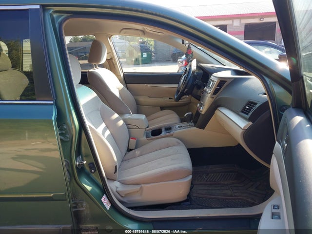 45791646 :رقم المزاد ، 4S4BRBCC4D3204588 vin ، 2013 Subaru Outback 2.5i Premium مزاد بيع