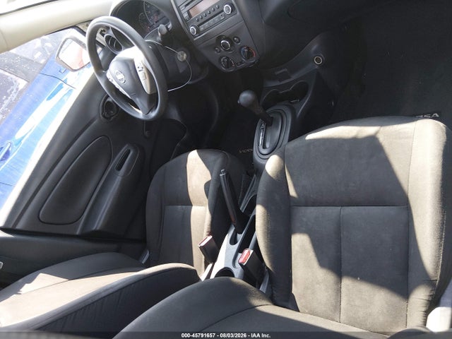 2017 Nissan Versa 1.6 S+ მანქანა იყიდება აუქციონზე, vin: 3N1CN7APXHL859049, აუქციონის ნომერი: 45791657