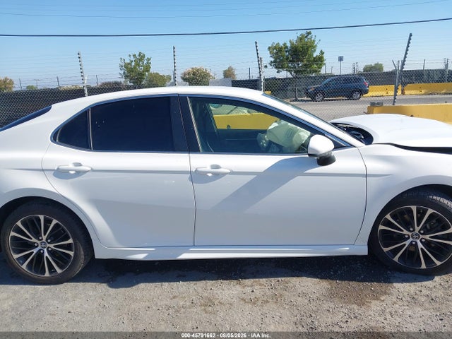 JTNB11HK3J3048833 Toyota CAMRY SE