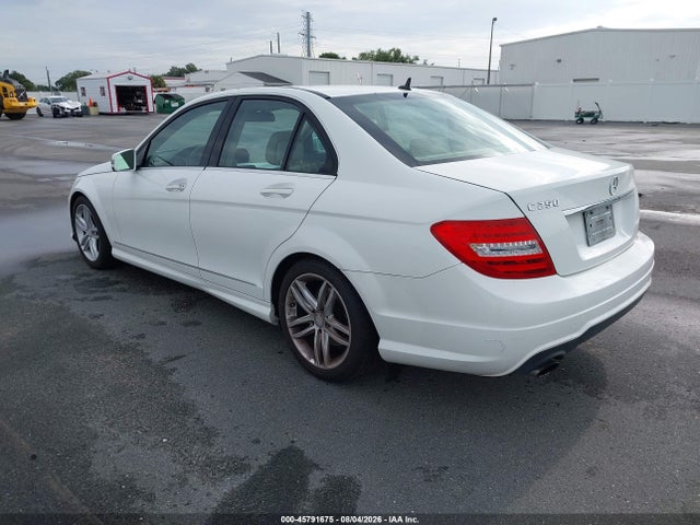 45791675 :رقم المزاد ، WDDGF4HB7EA961292 vin ، 2014 Mercedes-benz C 250 Sport مزاد بيع