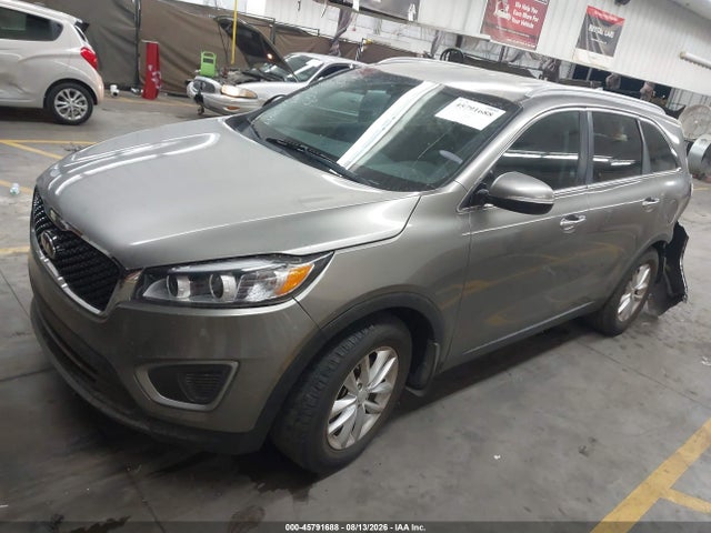 KIA Sorento 3.3l Lx 2018 5XYPG4A55JG359674 Image 2