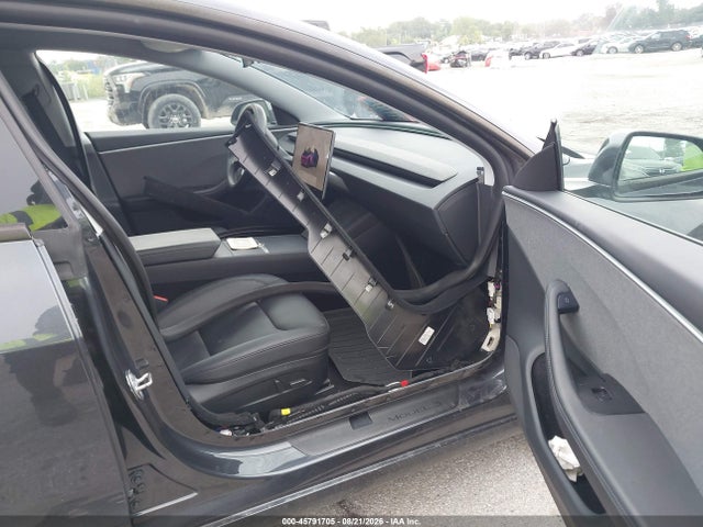 5YJ3E1EA5SF904825 Tesla Model 3 Long Range Rear-wheel Drive/standard Rear-wheel Drive