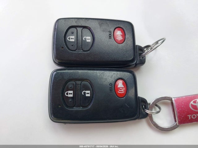 Продажа на аукционе авто 2013 Toyota Prius Three Se, vin: JTDKN3DU4D5601378, номер лота: 45791717