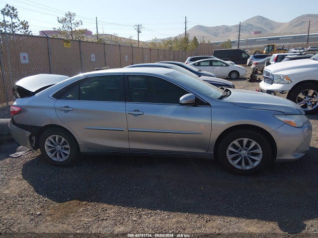 4T1BF1FK7HU364258 Toyota CAMRY LE
