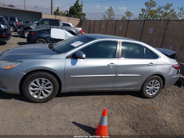 4T1BF1FK7HU364258 Toyota CAMRY LE