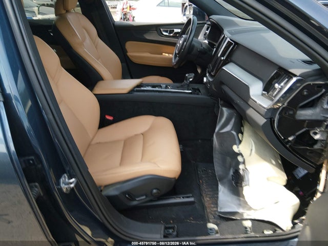 45791750 :رقم المزاد ، YV4A22RK4K1339191 vin ، 2019 Volvo Xc60 T6 Momentum مزاد بيع