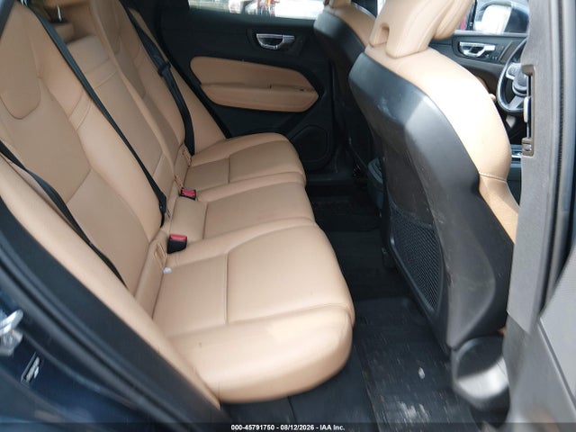 45791750 :رقم المزاد ، YV4A22RK4K1339191 vin ، 2019 Volvo Xc60 T6 Momentum مزاد بيع